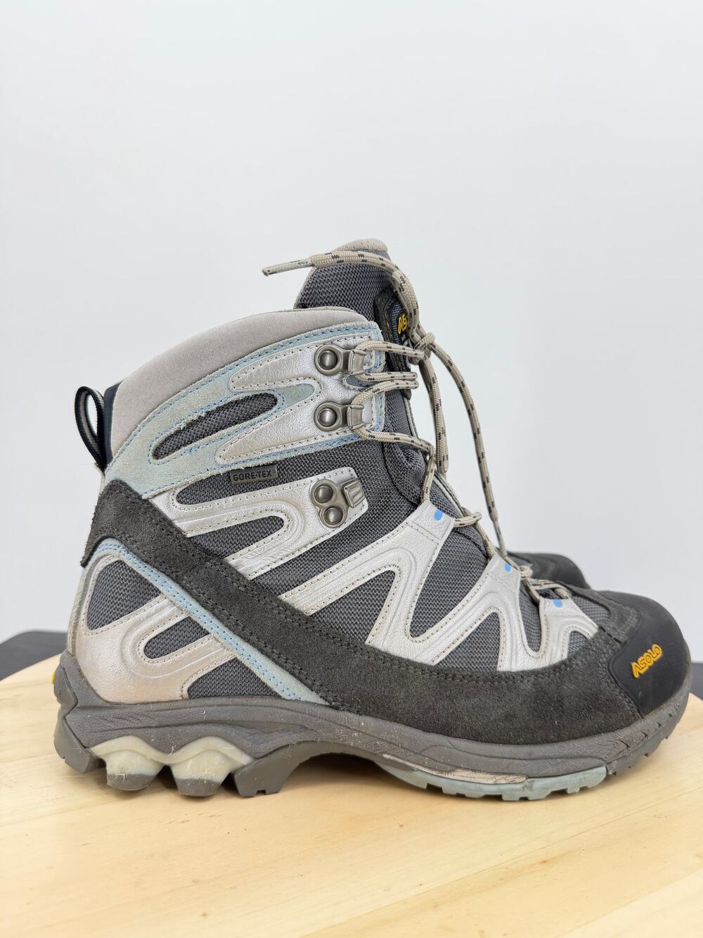 Asolo Attiva GTX Hiking Trail Gray Suede Nylon Boots Women's Size 7.5 US